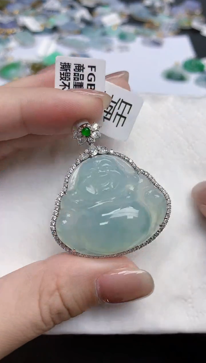 【闪购商品】翡翠颈饰18K金镶嵌天然缅甸翡翠A货