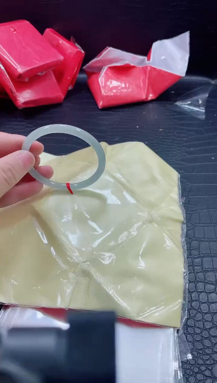 非金属无小哥335号手镯58.5圈口