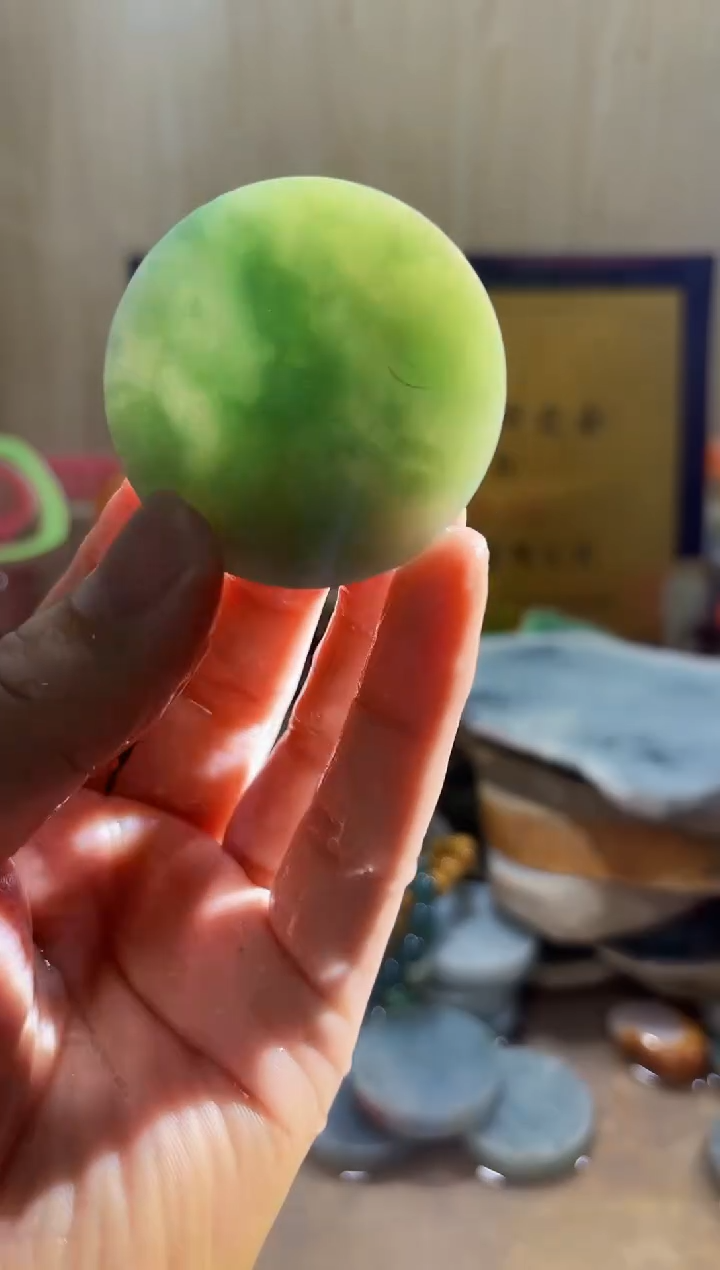 翡翠挂件未镶嵌A货常星2426