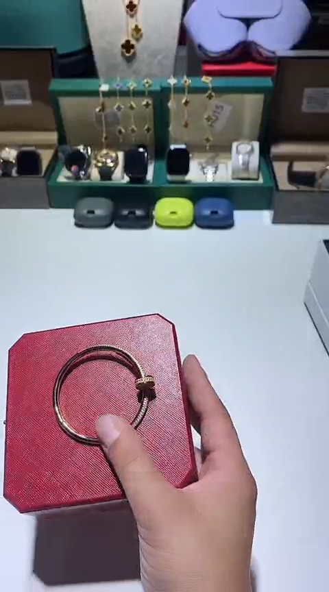 瓷片生活的本意就是开心@@1