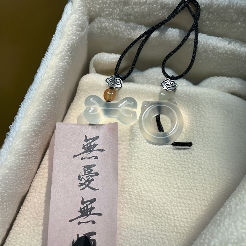 天然岫玉小猫骨头项链，高货情侣款龙凤玉佩