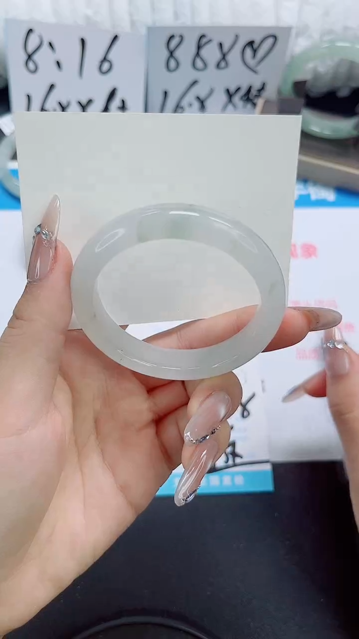 石英质玉手镯未镶嵌b16-53.3