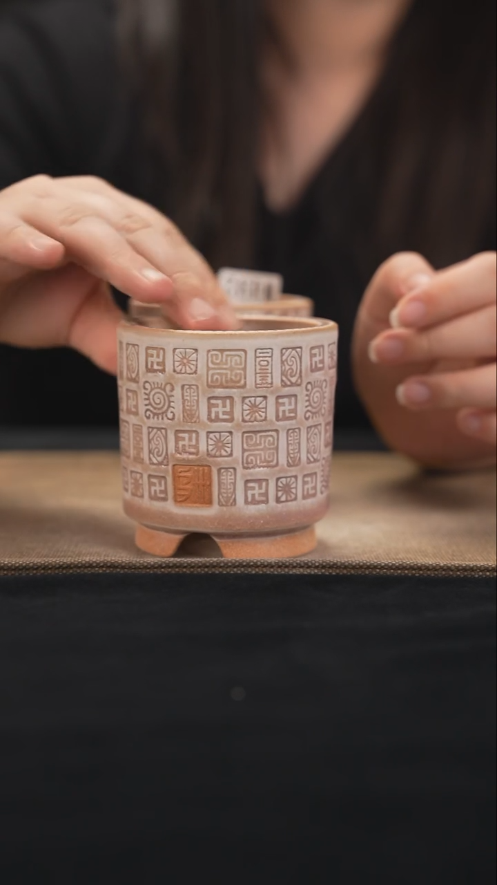 10-1-493花盆口径6瑕