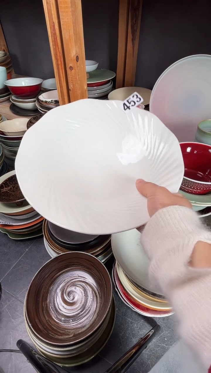 瓷片关*煮453白色螺纹异型小脚盘