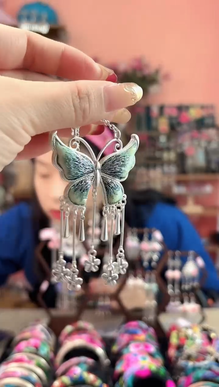 艺枝独绣手工饰品26