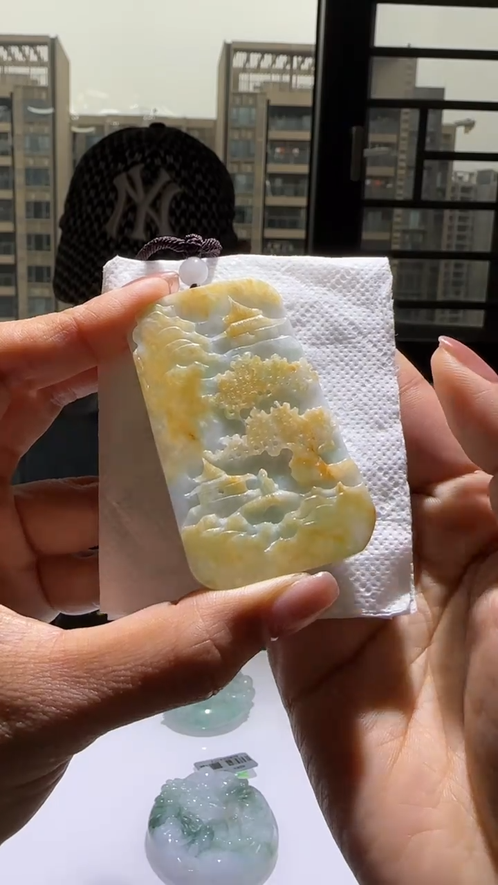 【闪购商品】翡翠颈饰未镶嵌天然翡翠A货