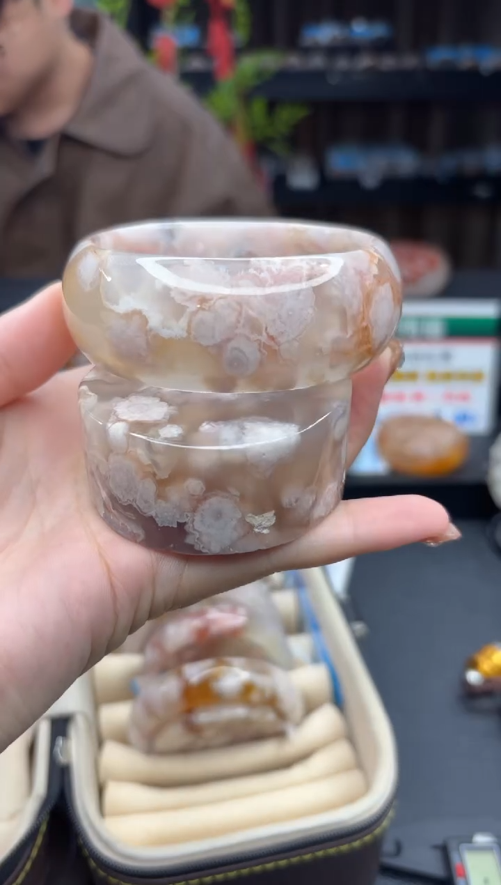 【闪购商品】石英质玉手镯未镶嵌644（62圈赠送镯心）