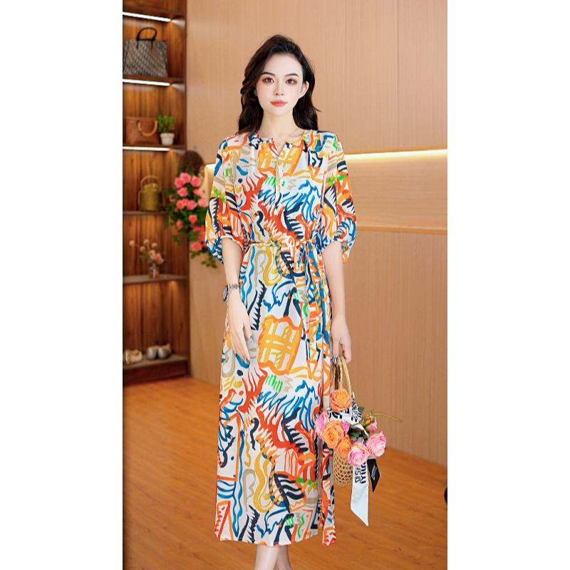 8422-3新款女士连衣裙