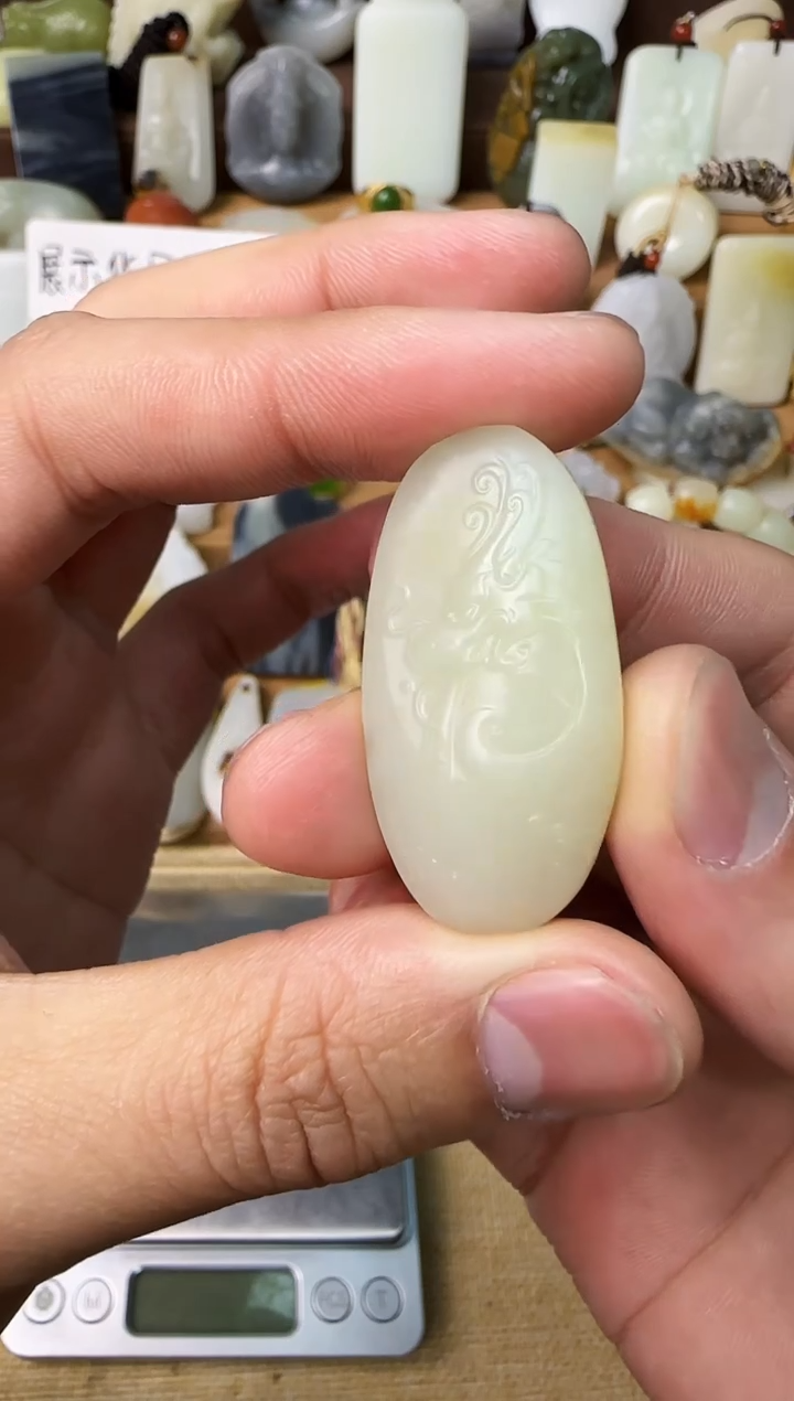 【闪购商品】和田玉颈饰未镶嵌龙