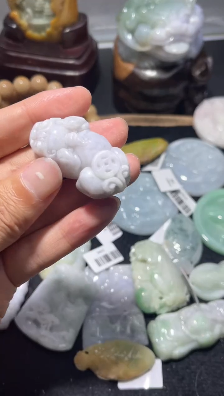 【闪购商品】翡翠颈饰未镶嵌00019477