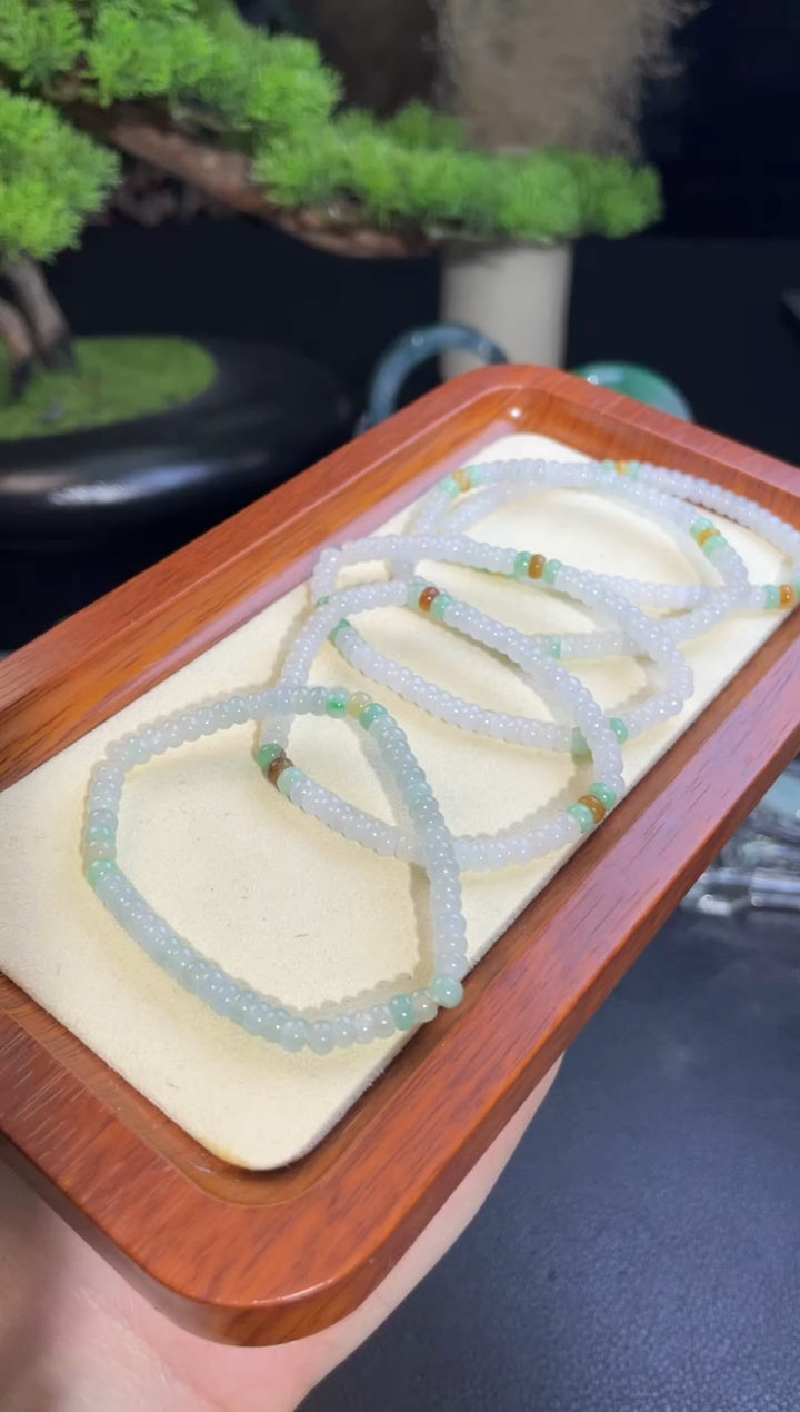 【闪购商品】翡翠手链未镶嵌手链多样性发一