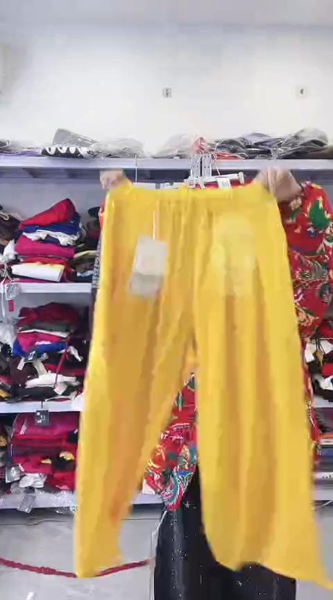 闪电购精品女装12 均码