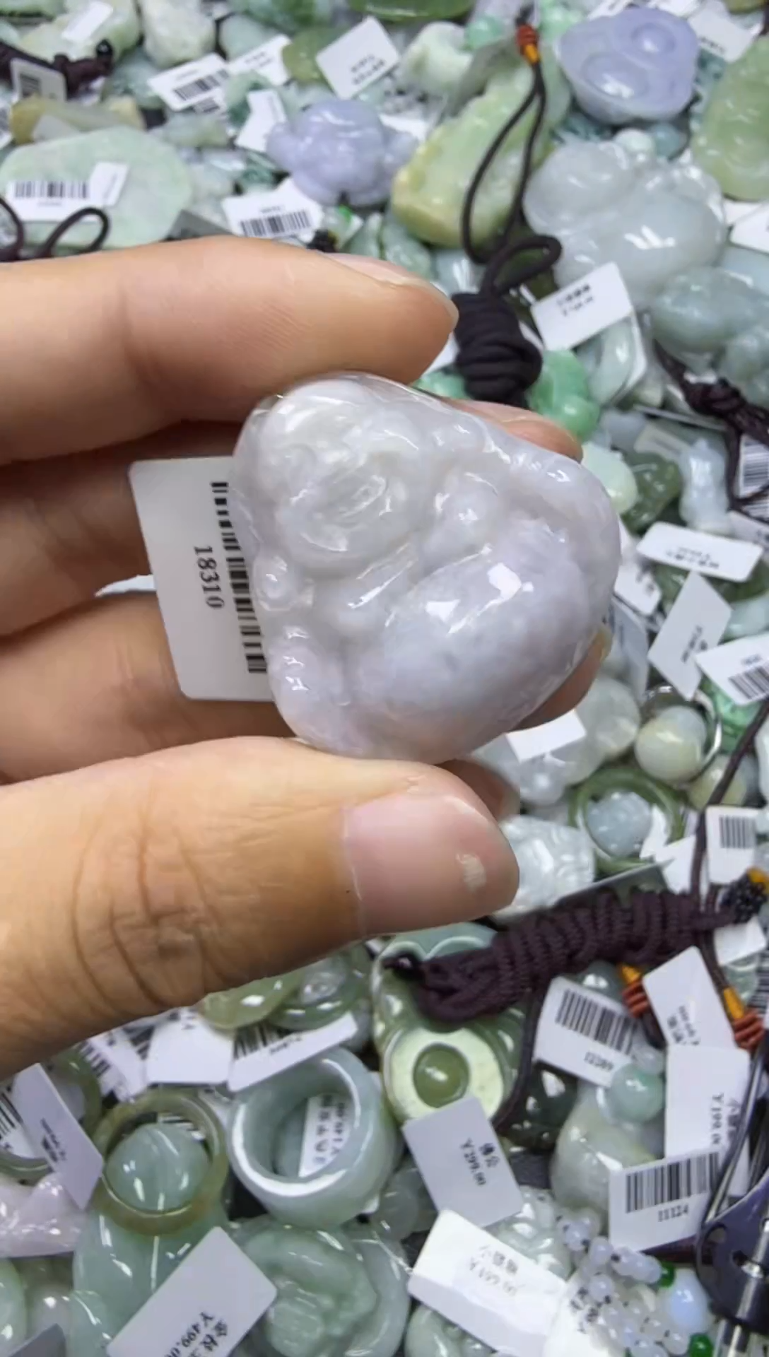 【闪购商品】翡翠颈饰未镶嵌00018860