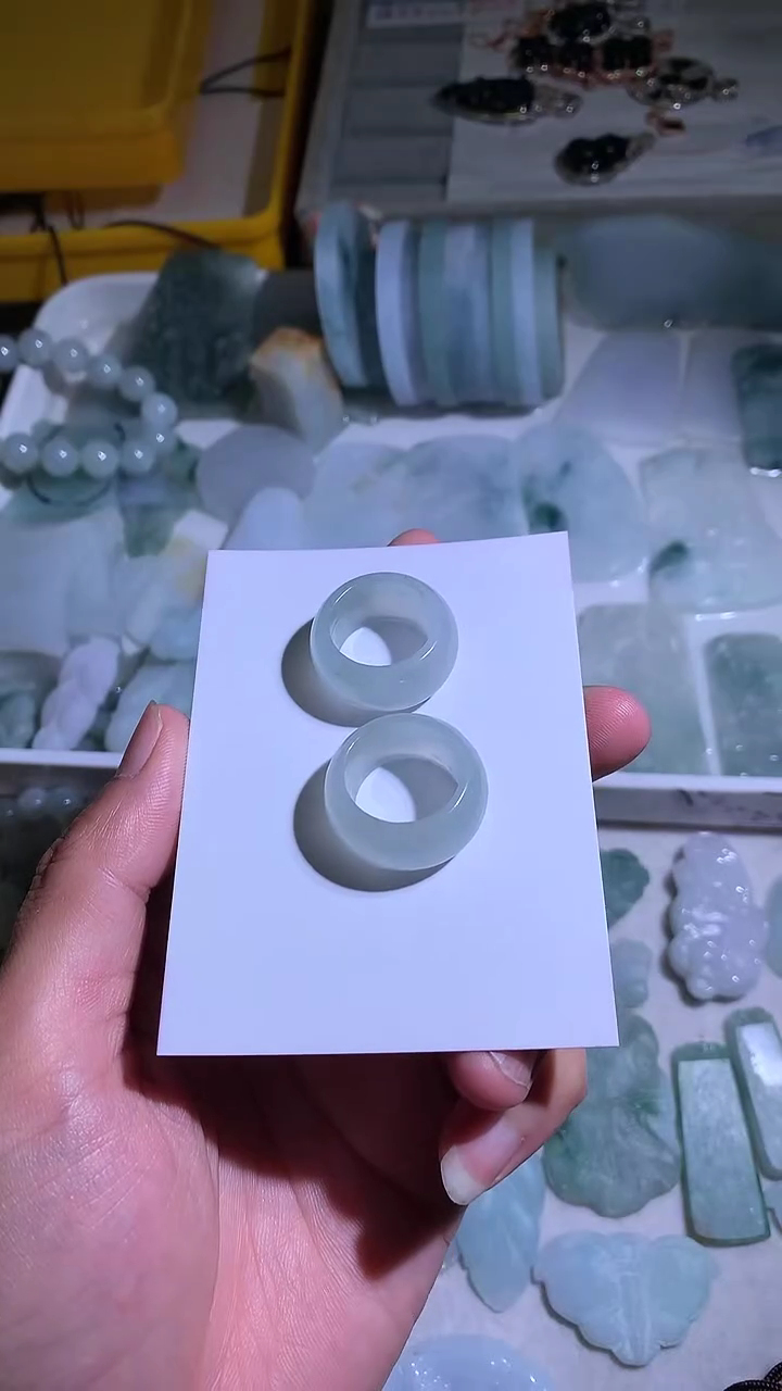 未镶嵌挂件翡翠135