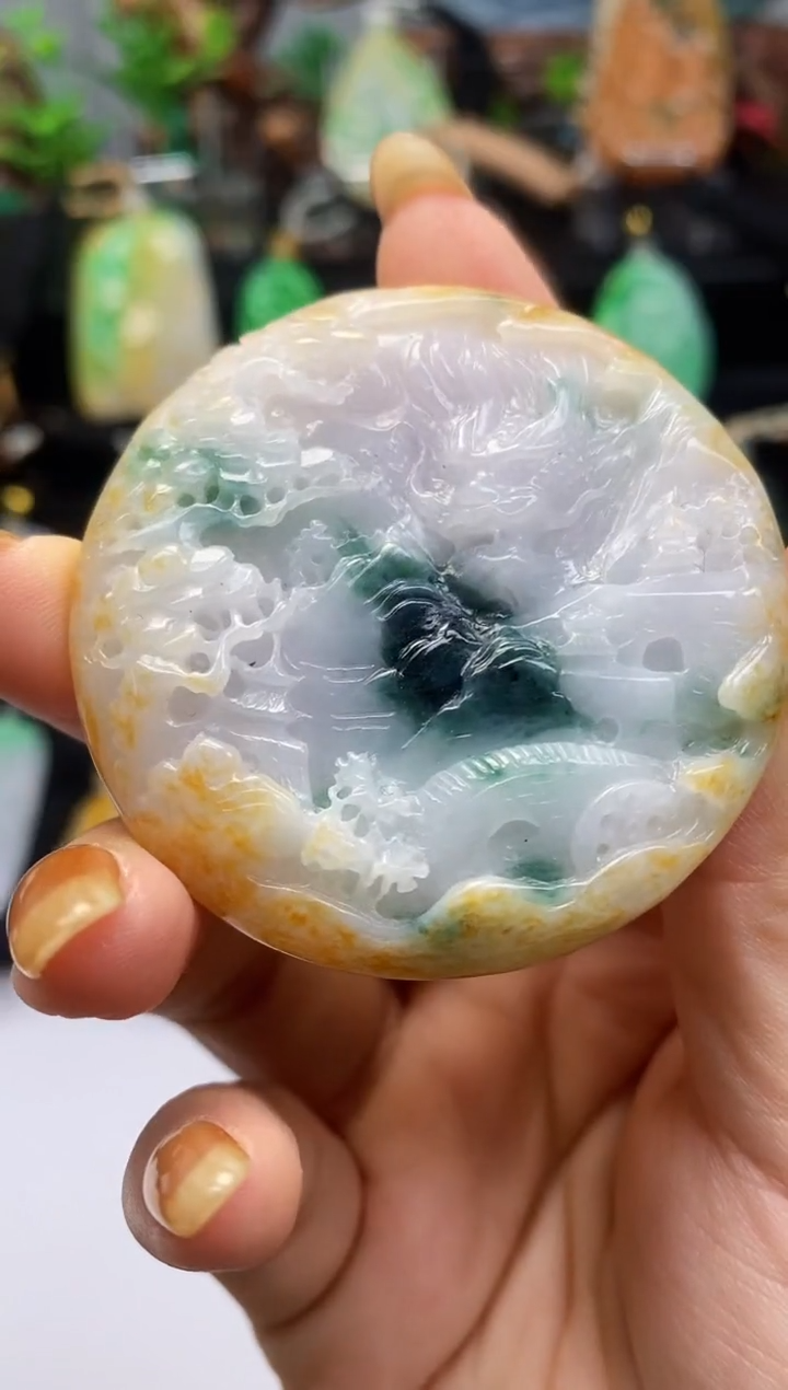 【闪购商品】翡翠颈饰未镶嵌翡翠A货一物一证