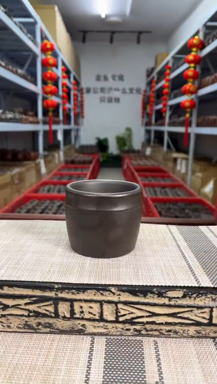 【闪购商品】紫砂茶杯石黄大口主人杯