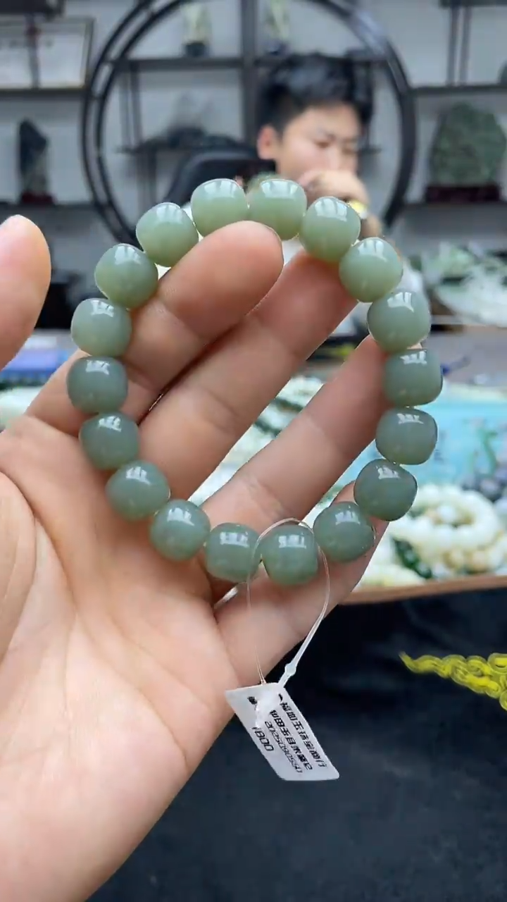 未镶嵌手串和田玉新疆且末天空蓝12老型