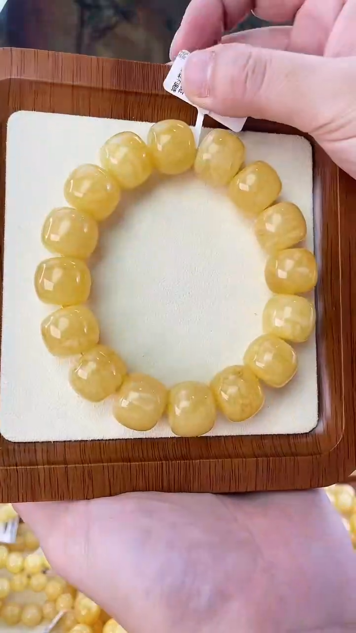 未镶嵌蜜蜡裸石手串