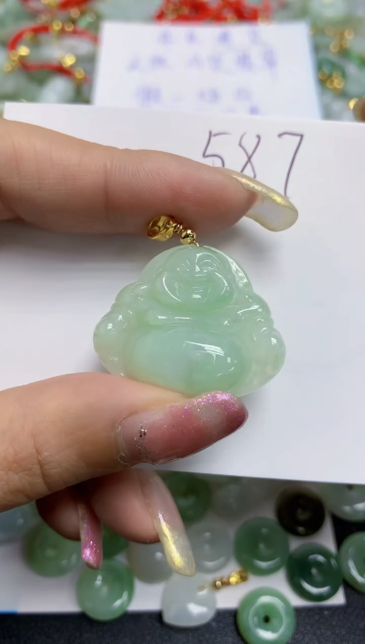 【闪购商品】翡翠颈饰合金天然翡翠A货