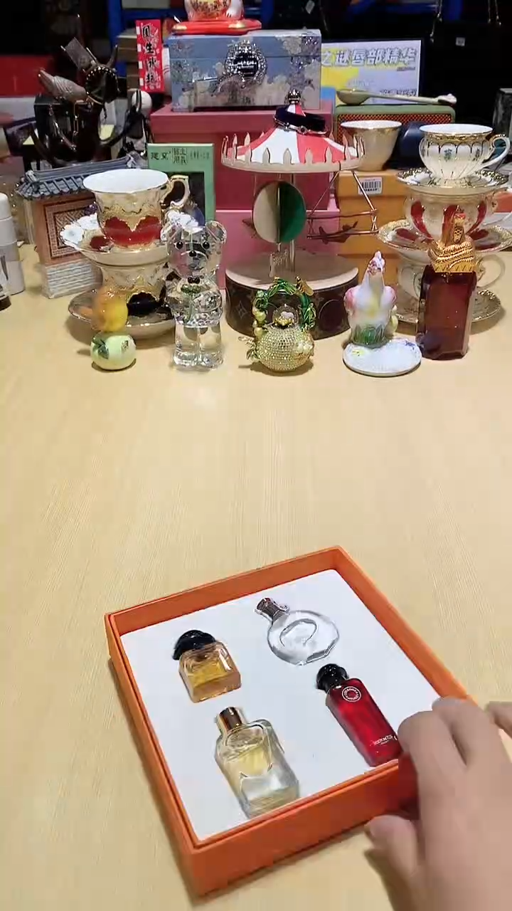 瓷片全场正品  一件不留@@1