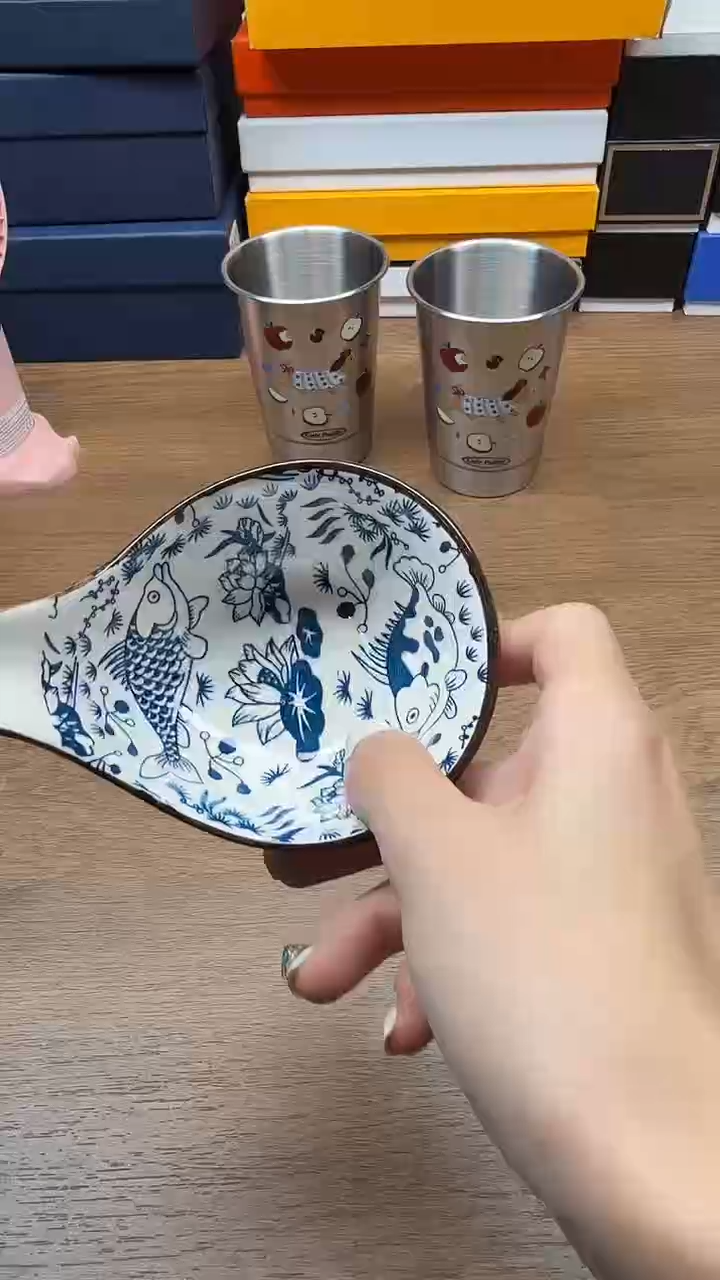 瓷片哈哈哈哈哈哈哈哈85