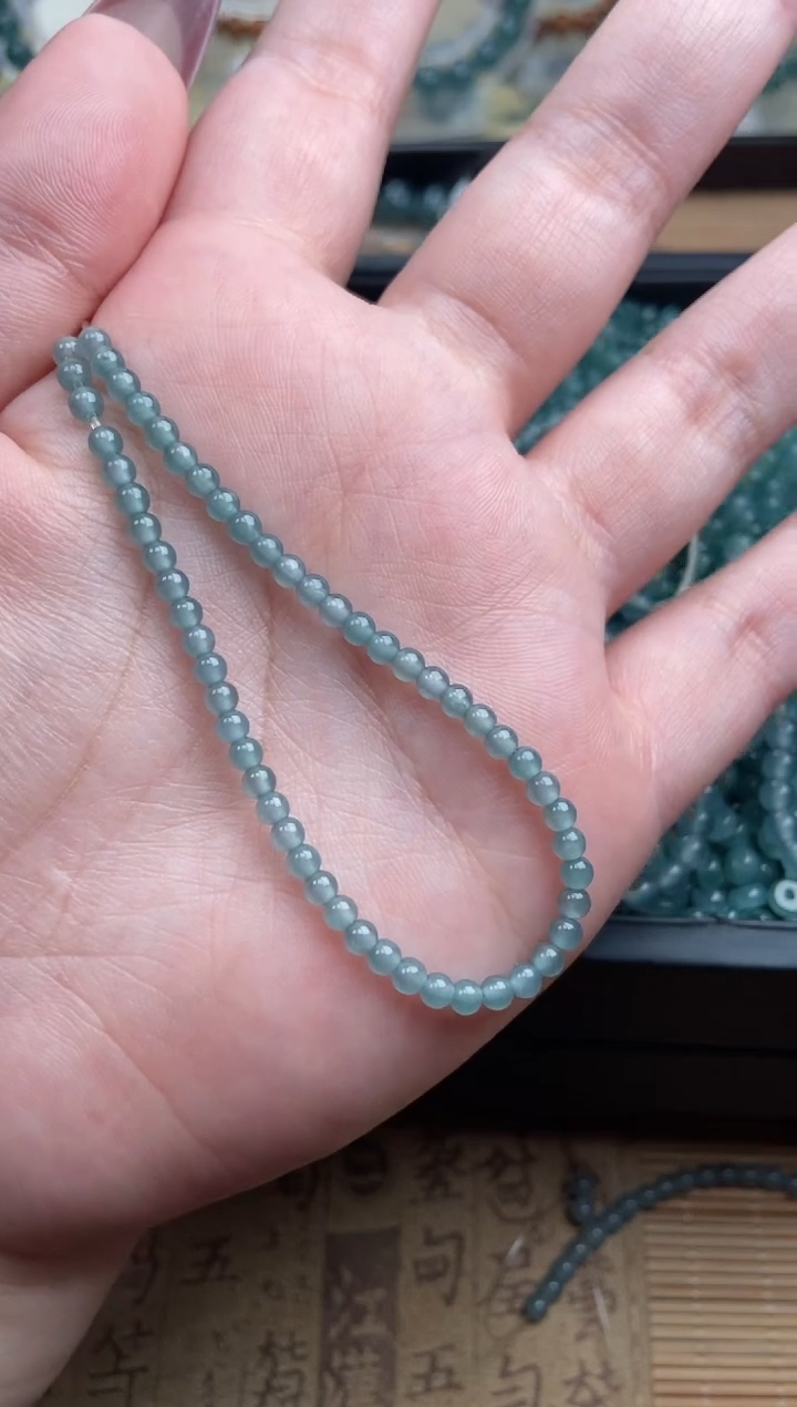 【闪购商品】翡翠手串未镶嵌多样性发货小米珠56颗卡3
