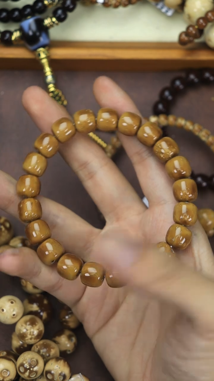 手串紫金鼠10.9MM奶酪老型紫金鼠半实心