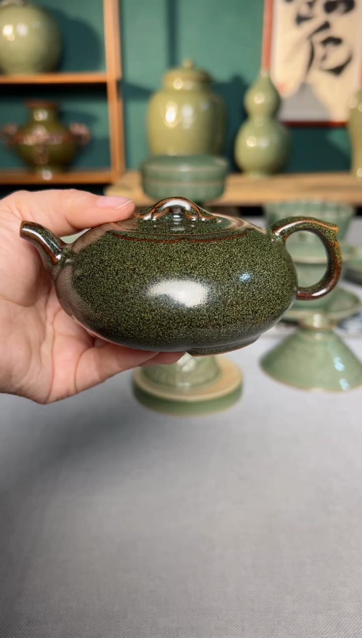 【闪购商品】其他耀州窑茶叶末釉三足扁壶