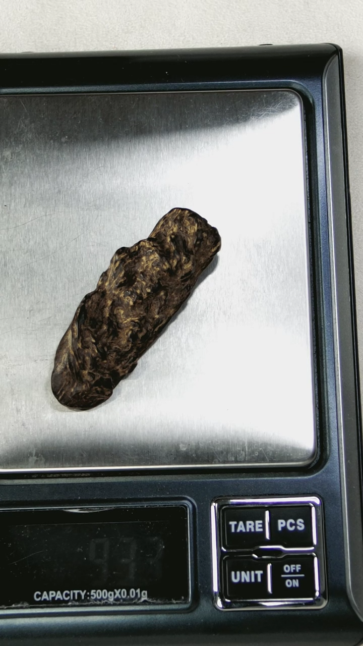 【闪购商品】沉香木吊坠9.3克马尼涝沉水吊坠