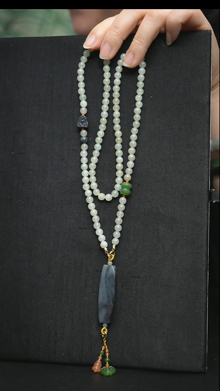 颈饰未镶嵌翡翠路路通