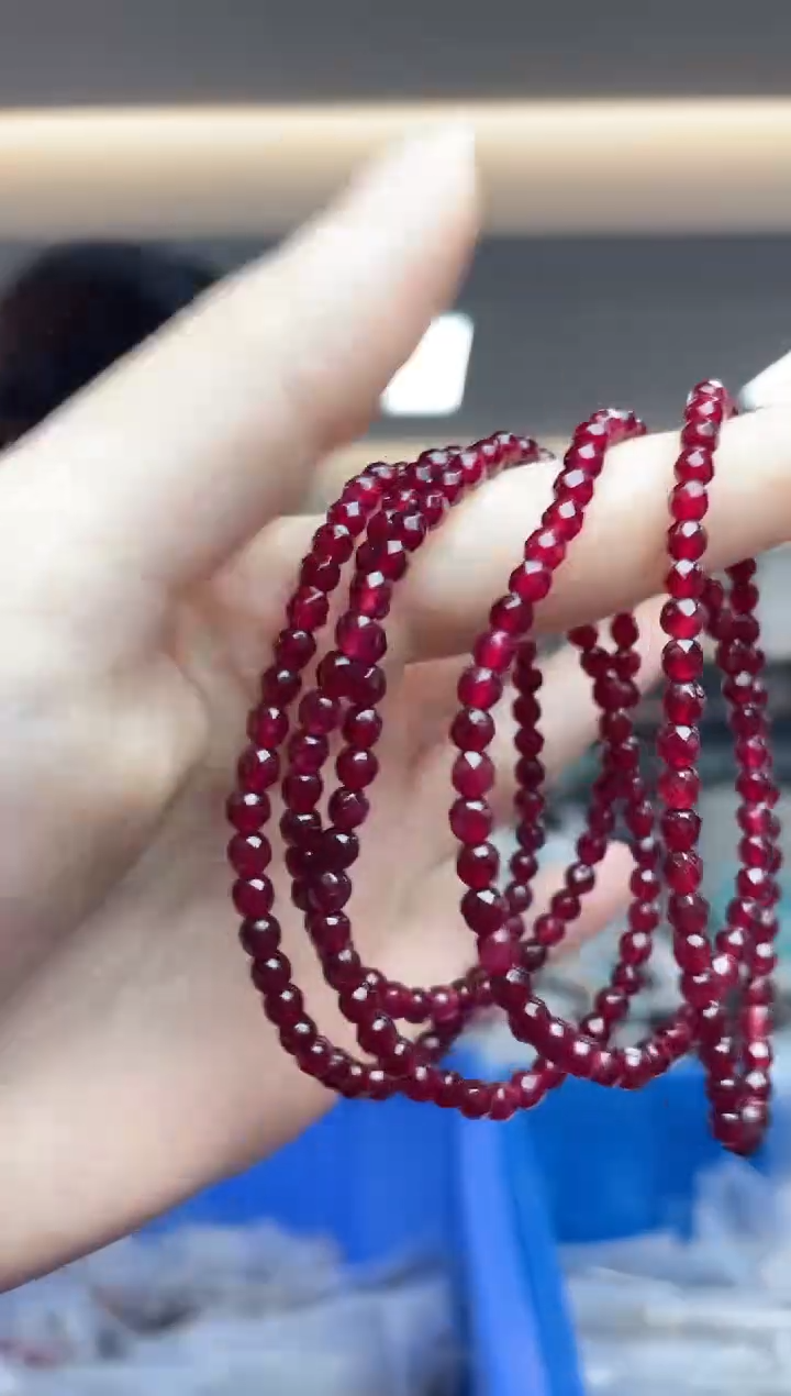 石榴石`未镶嵌（多样性发一件）