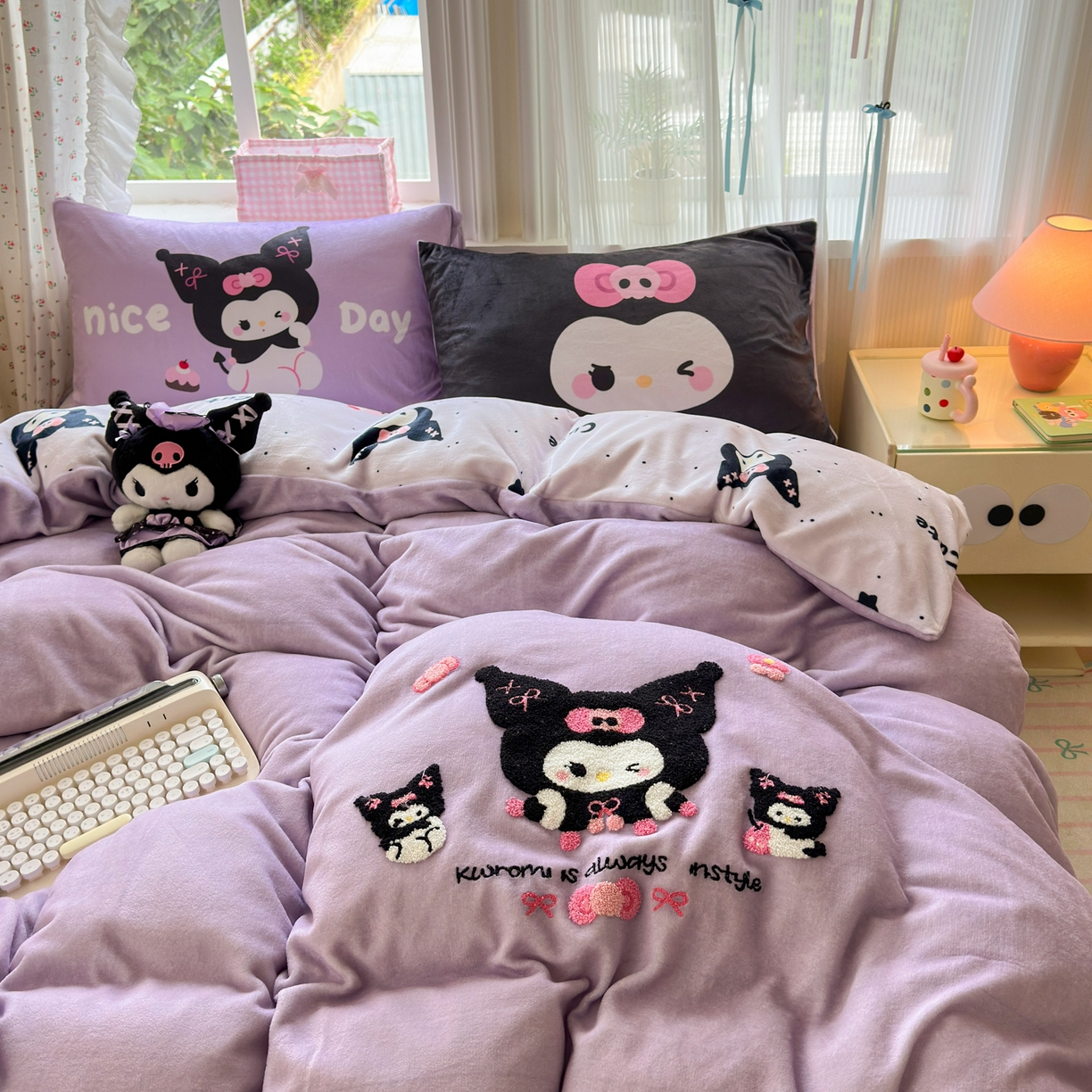 秋冬新款全消光加厚牛奶绒可爱卡通毛巾绣四件套床上用品加绒被套