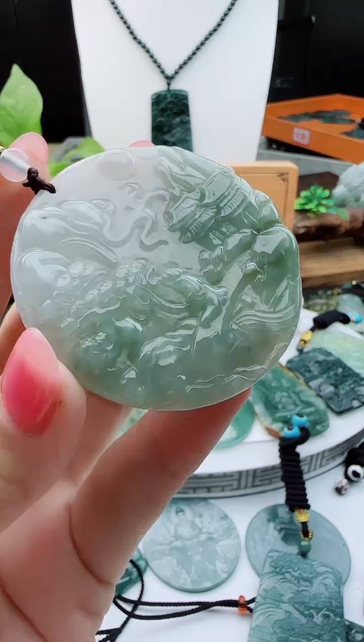 【闪购商品】翡翠颈饰未镶嵌111111111