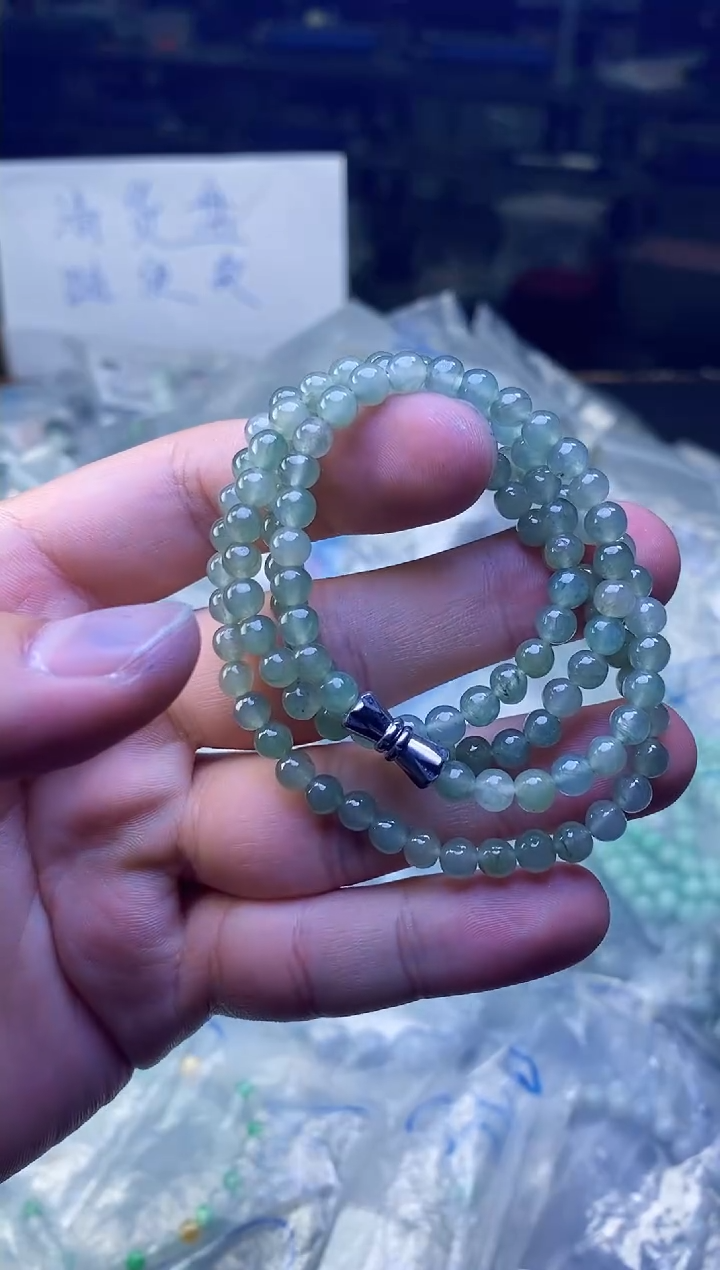 定制翡翠未镶嵌天然缅甸A货翡翠，多样性发货，拍一发一