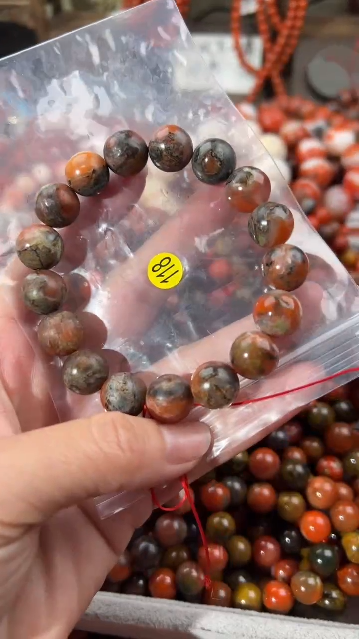 南红玛瑙手串未镶嵌12+