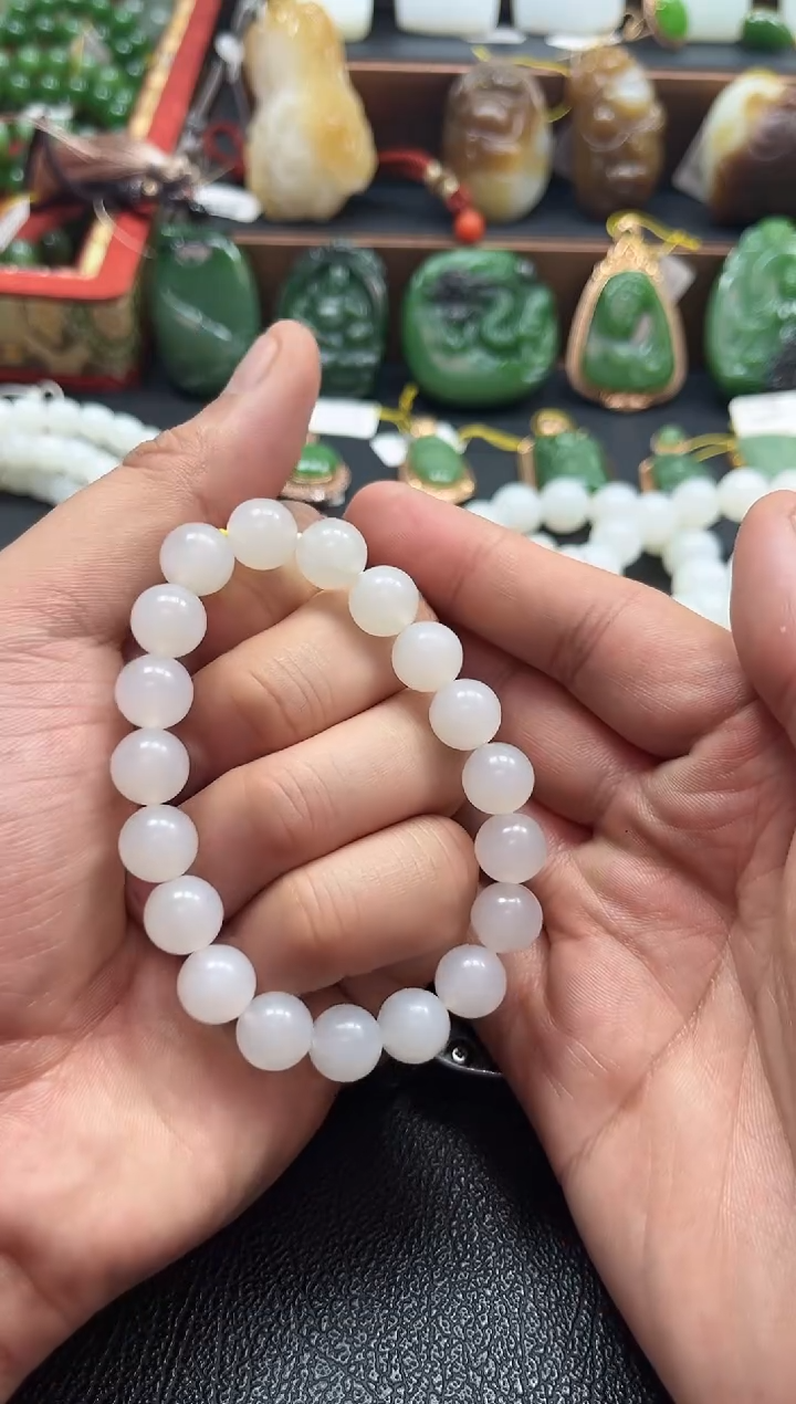 【闪购商品】和田玉手链未镶嵌野牛沟手串