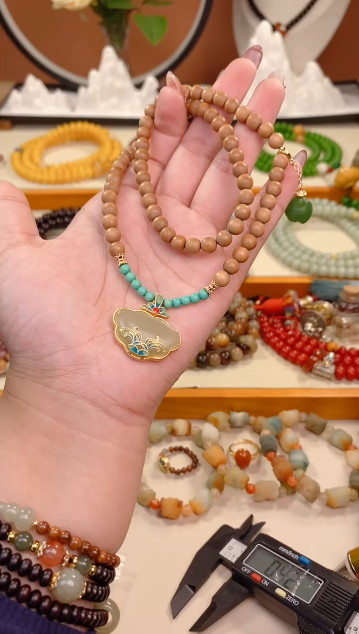 【闪购商品】檀香木手串/手链老山吊坠如意项链