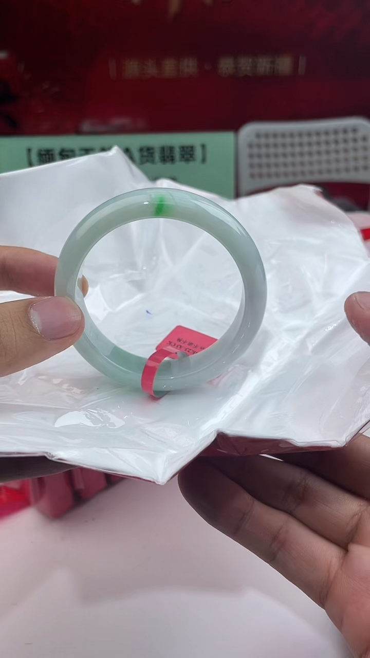 【闪购商品】翡翠手镯未镶嵌1翡翠手镯