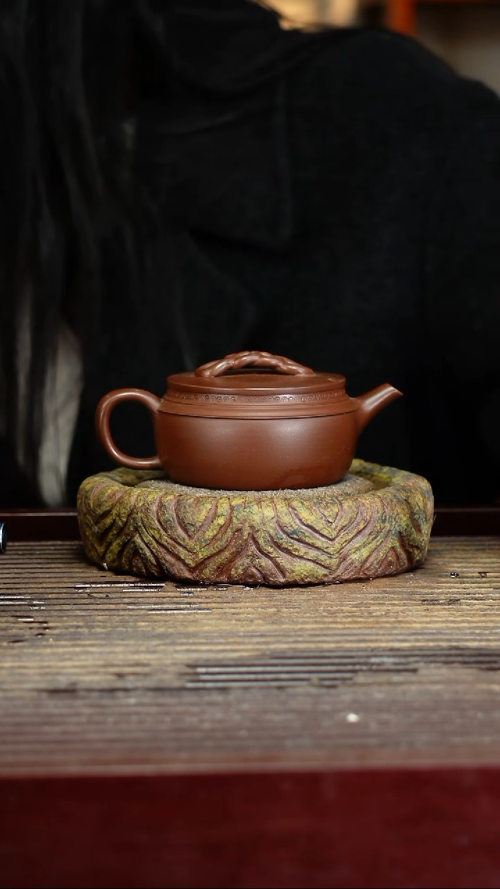 宜兴原矿紫砂壶茶壶宜兴原矿紫砂壶茶壶150C