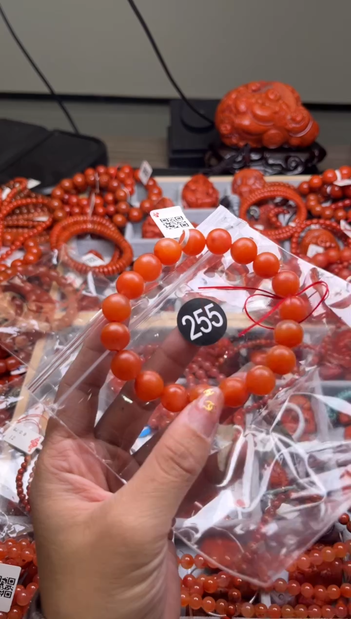 【闪购商品】南红玛瑙珠宝奇石未镶嵌255-12