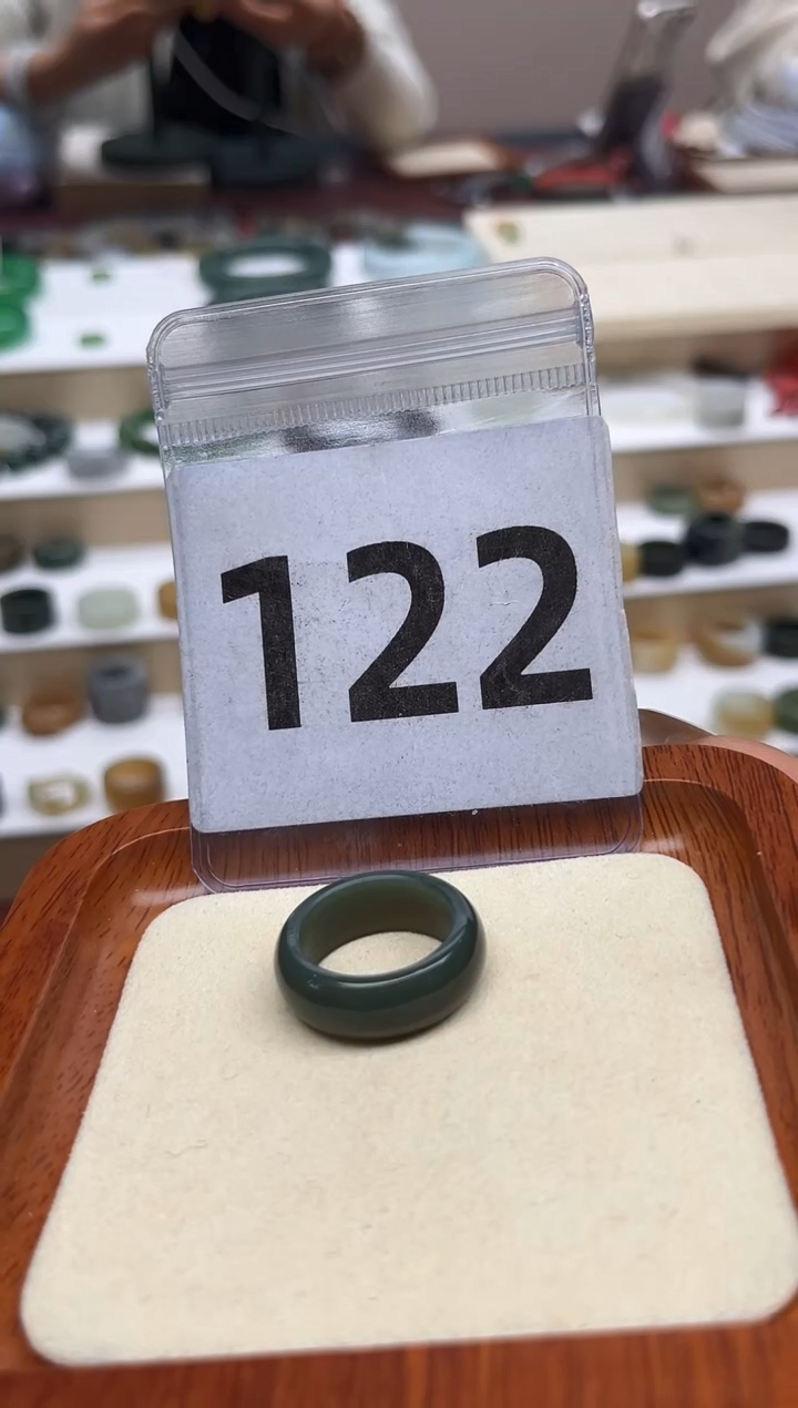 【闪购商品】和田玉戒指未镶嵌港码16号，内径17.7mm