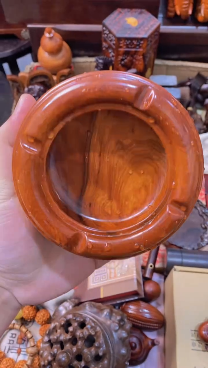 【闪购商品】木花梨烟灰缸直播推荐直播推荐