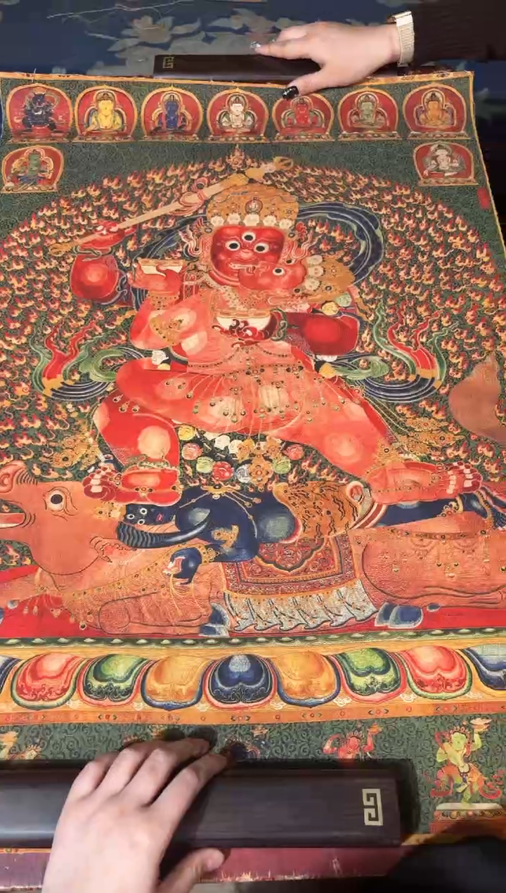 卷轴画龙妹的唐卡tk16