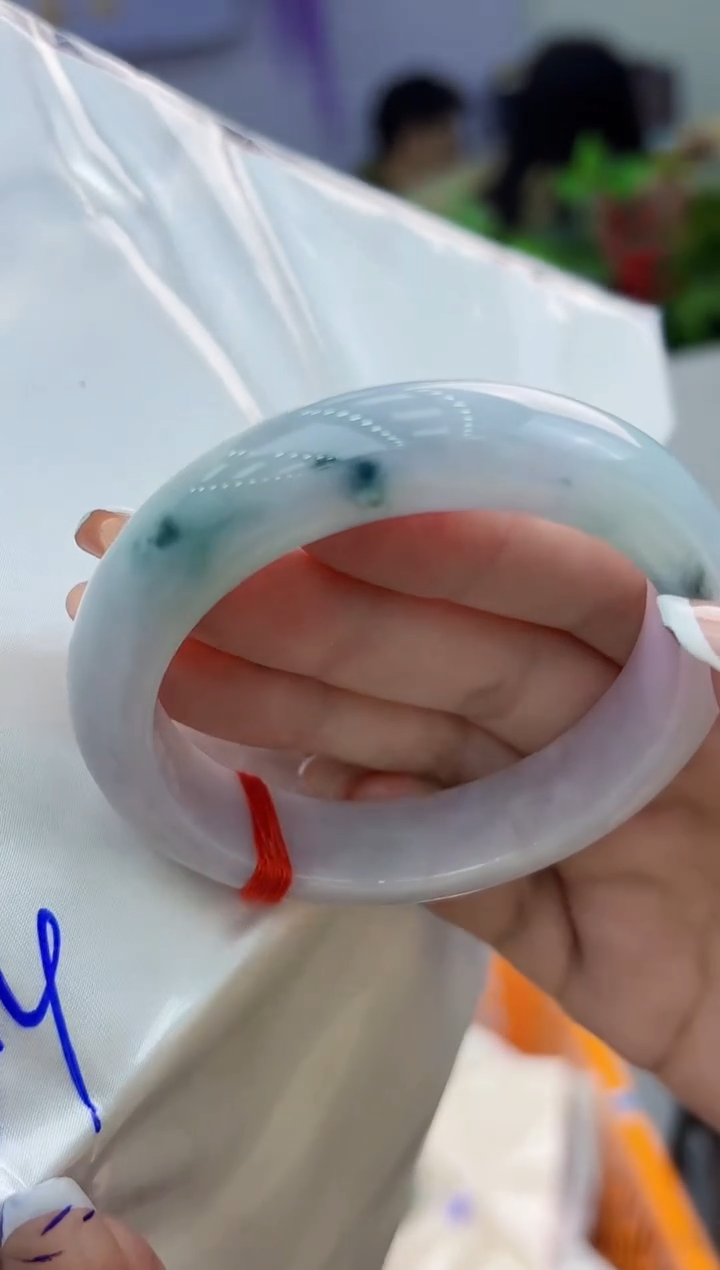 【闪购商品】翡翠手镯未镶嵌翡翠手镯