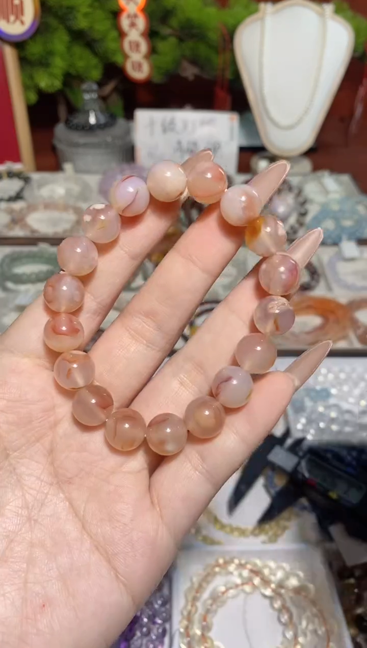 【闪购商品】水晶手串未镶嵌龙纹玛瑙