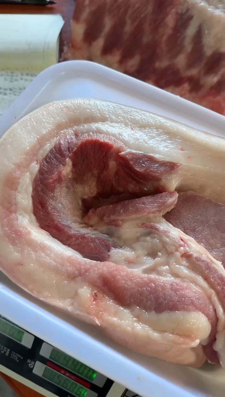 中国大陆180食用农产品李*牛猪五花肉3.56李凤牛