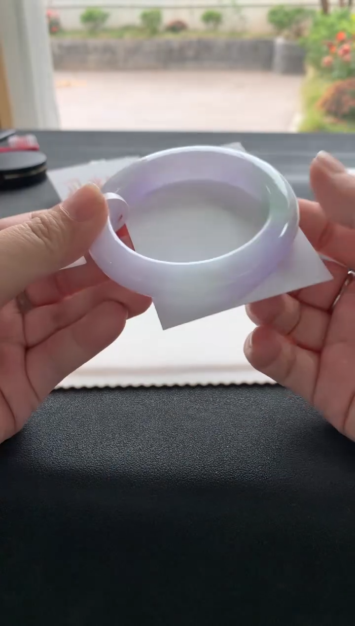 【闪购商品】翡翠手镯未镶嵌56.8正圈买断Y1317