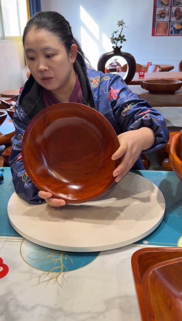 木 圆盘 28*28*7.6