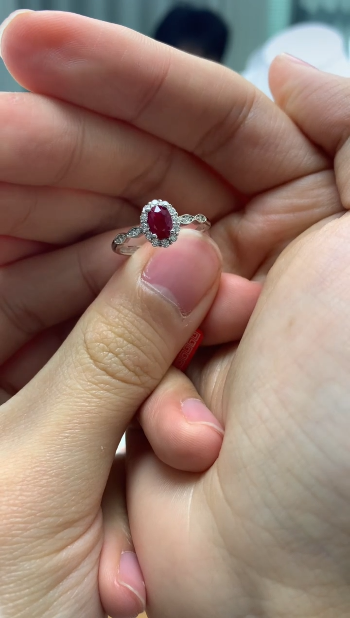 银S925镶嵌戒指红宝石J