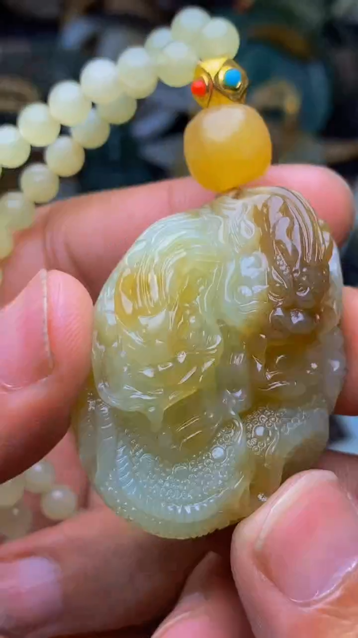 未镶嵌和田玉挂件1